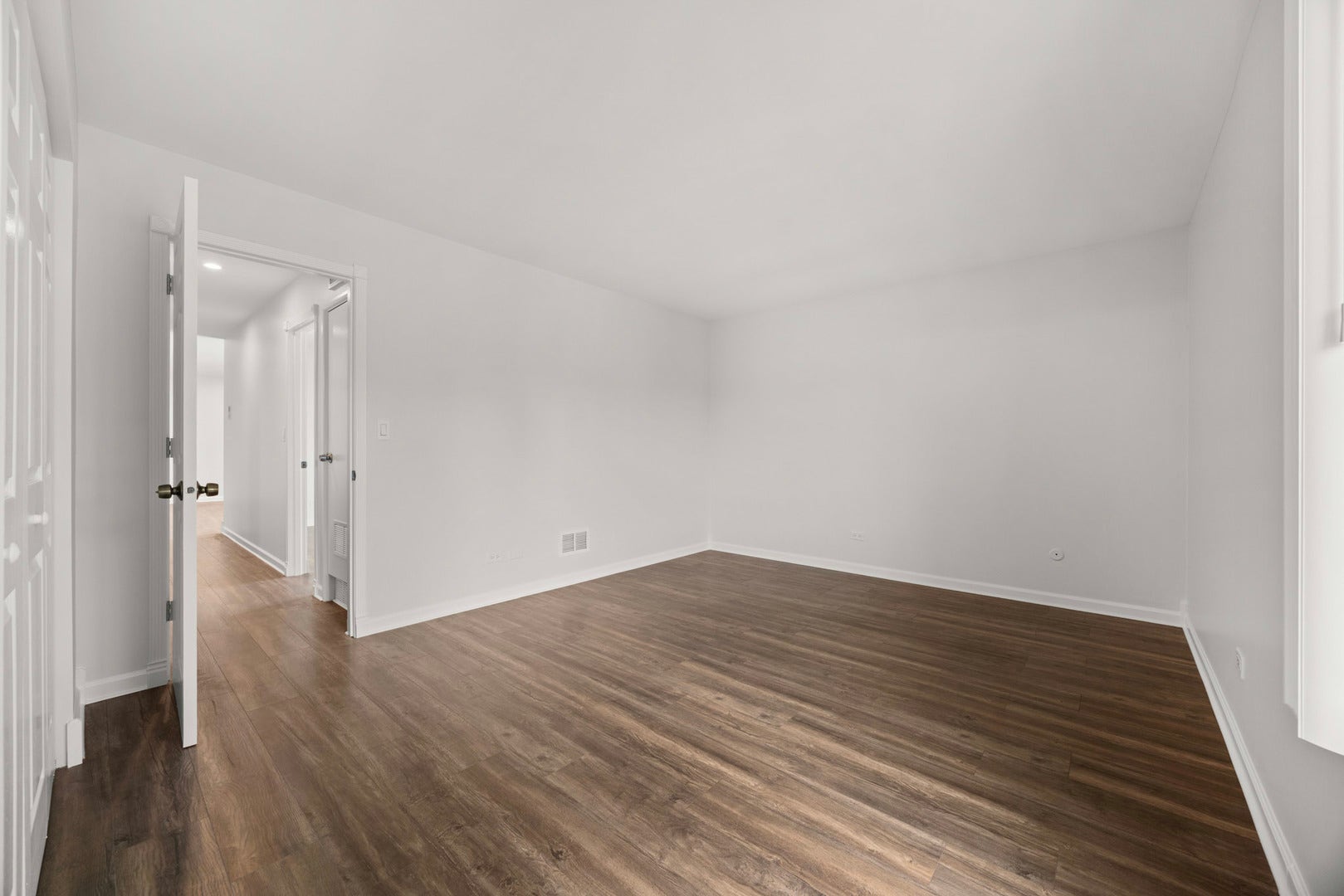 7300 Fairview Avenue, #206, Downers Grove, IL 60516