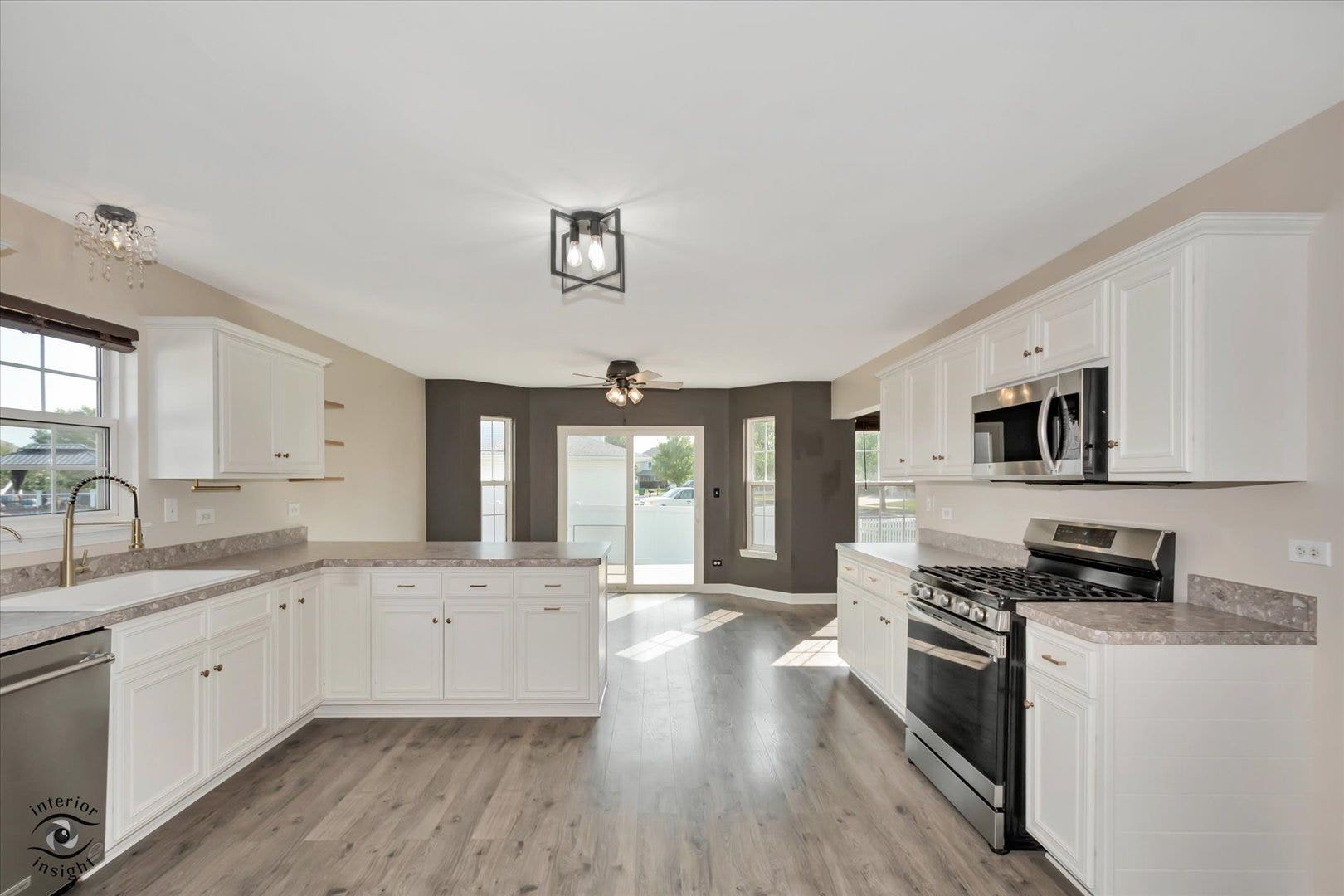 16100 Carlow Circle, Manhattan, IL 60442 16100 Carlow Circle, Manhattan, IL 60442