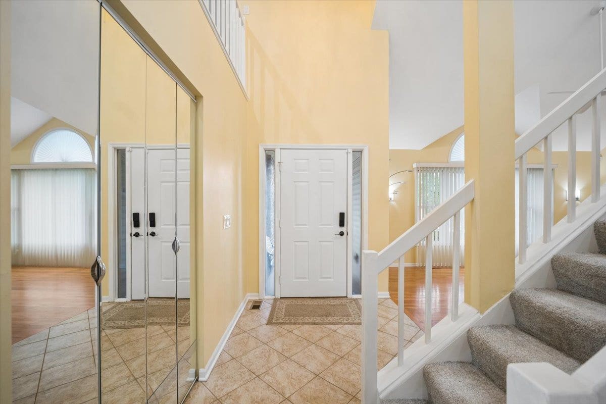 44 CHESTNUT Terrace, Buffalo Grove, IL 60089 44 CHESTNUT Terrace, Buffalo Grove, IL 60089