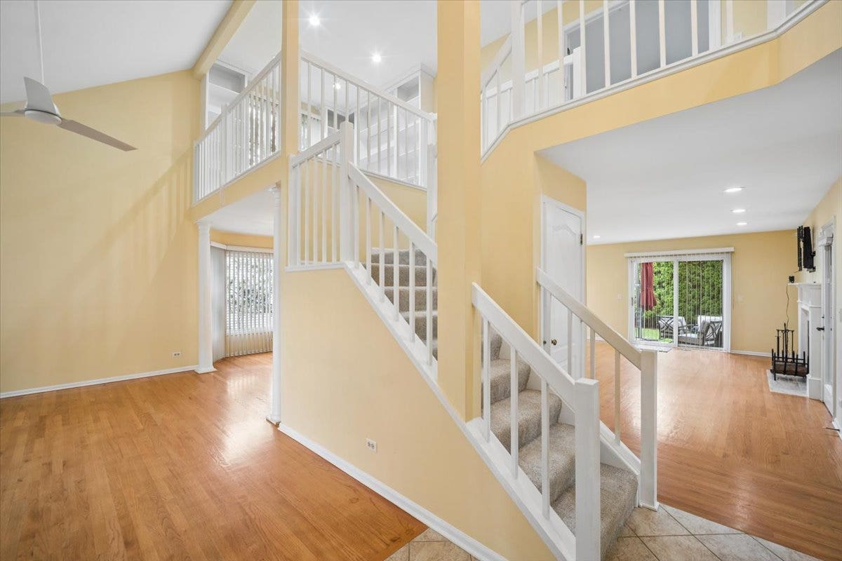 44 CHESTNUT Terrace, Buffalo Grove, IL 60089 44 CHESTNUT Terrace, Buffalo Grove, IL 60089