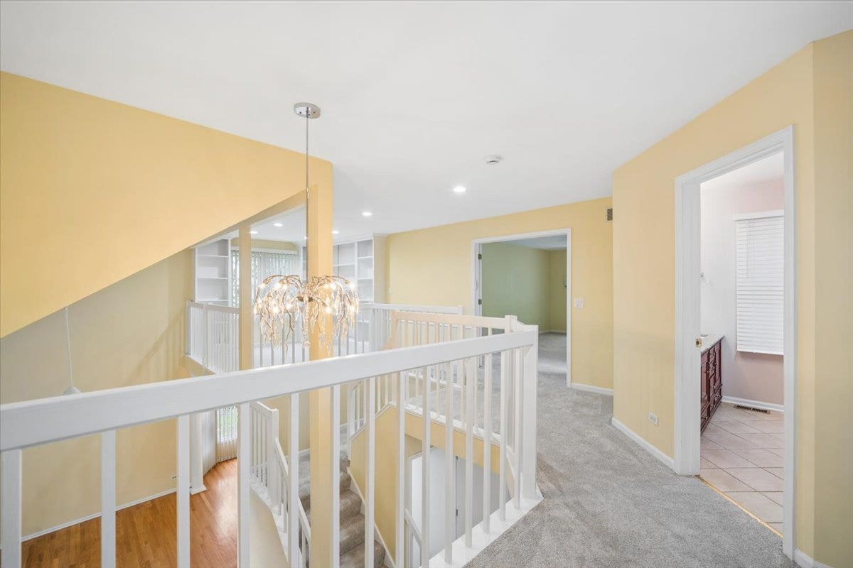 44 CHESTNUT Terrace, Buffalo Grove, IL 60089 44 CHESTNUT Terrace, Buffalo Grove, IL 60089