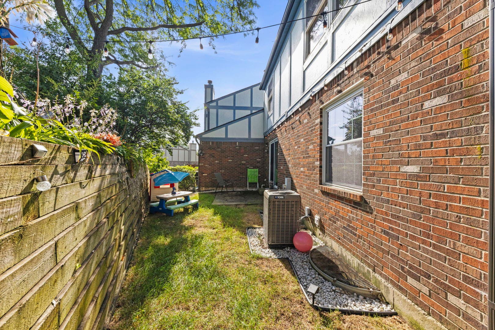 14743 Lakeview Drive, Orland Park, IL 60462 14743 Lakeview Drive, Orland Park, IL 60462
