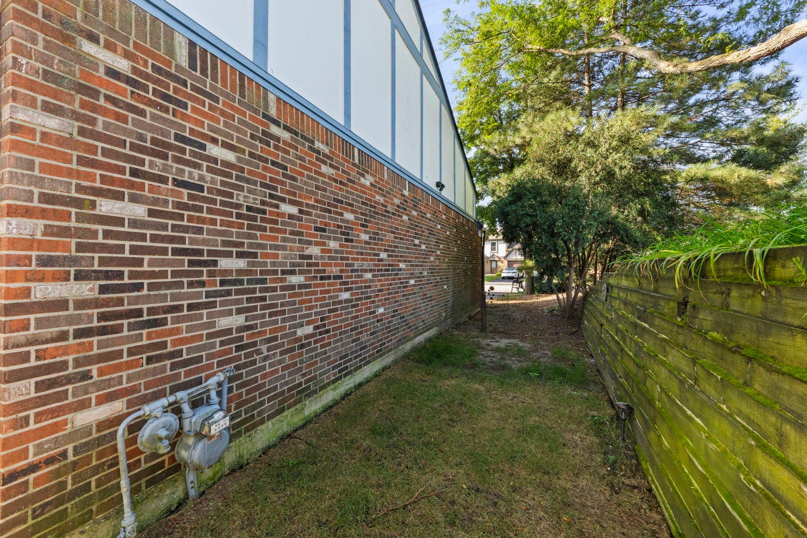 14743 Lakeview Drive, Orland Park, IL 60462 14743 Lakeview Drive, Orland Park, IL 60462