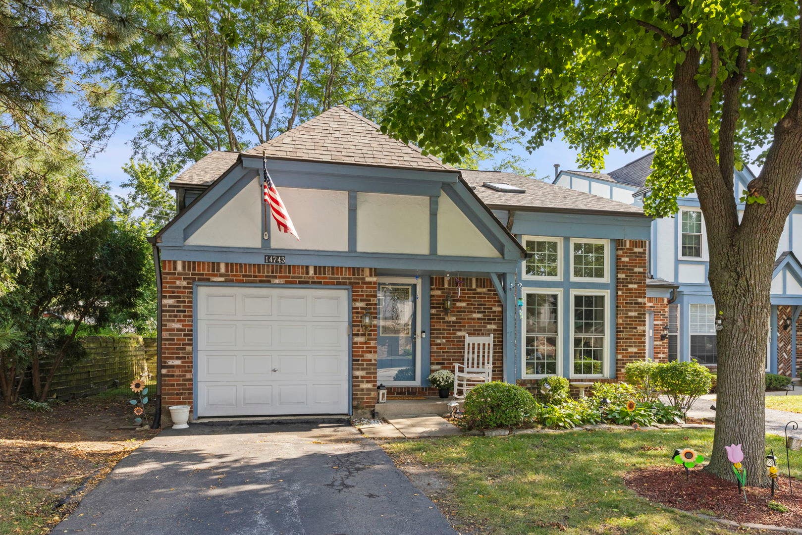 14743 Lakeview Drive, Orland Park, IL 60462 14743 Lakeview Drive, Orland Park, IL 60462