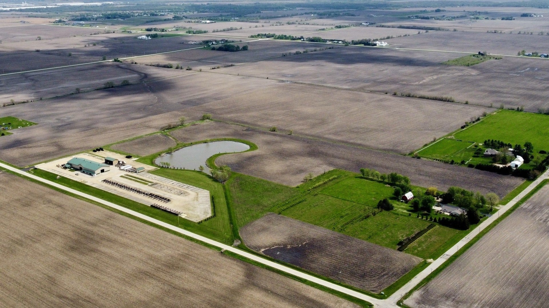 5681 White Willow Road, Minooka, IL 60447