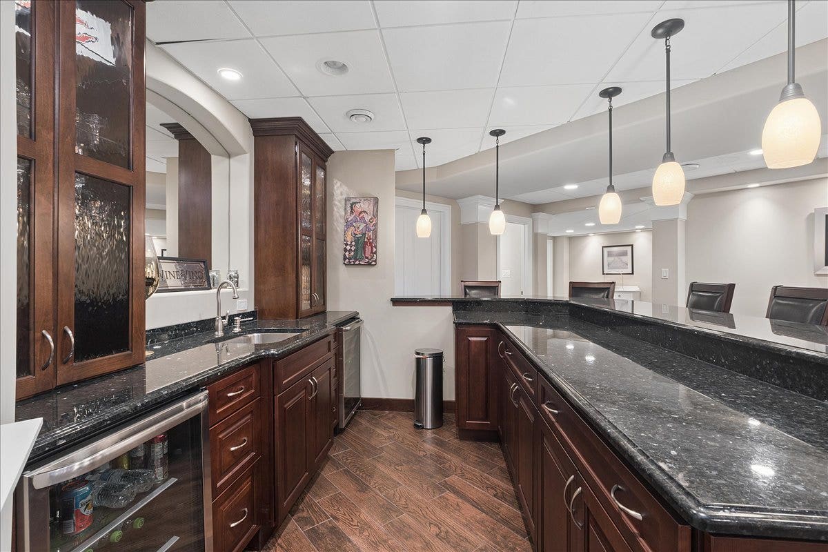 13600 ERIN Drive, Homer Glen, IL 60491
