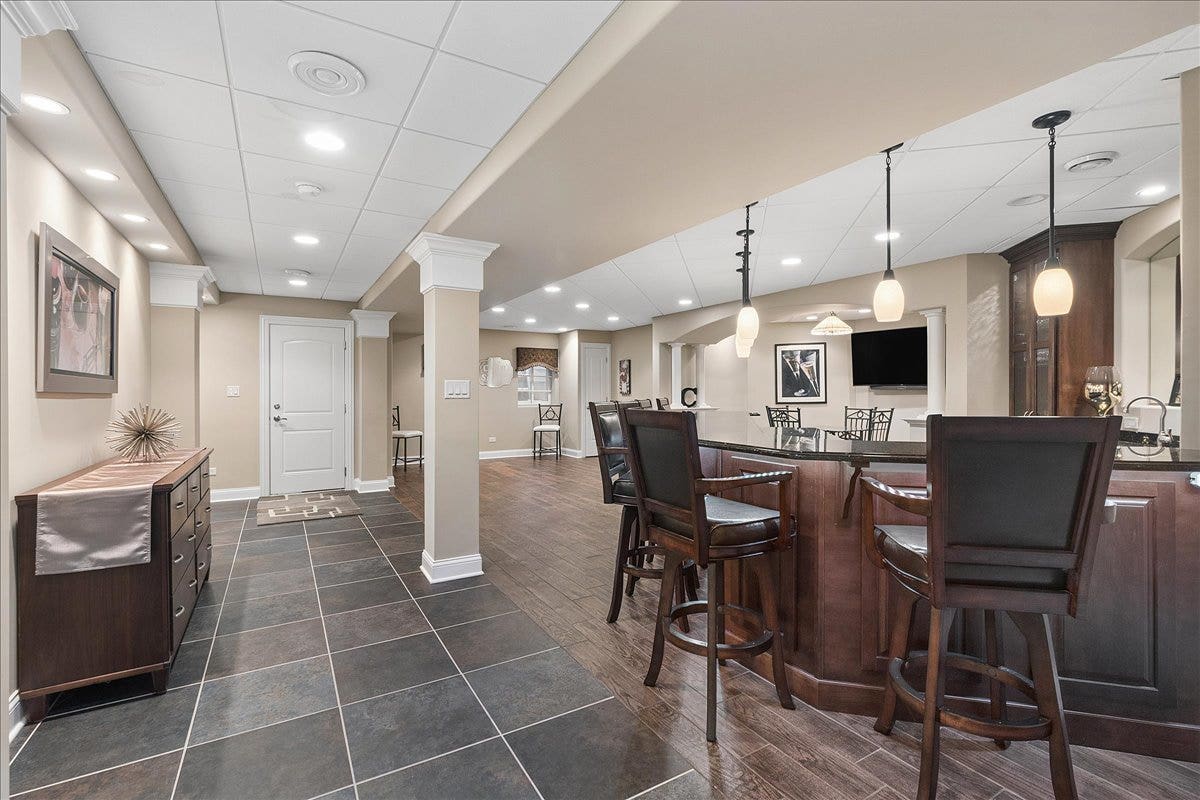 13600 ERIN Drive, Homer Glen, IL 60491