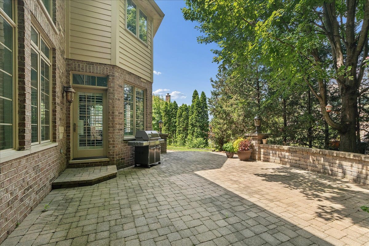 13600 ERIN Drive, Homer Glen, IL 60491
