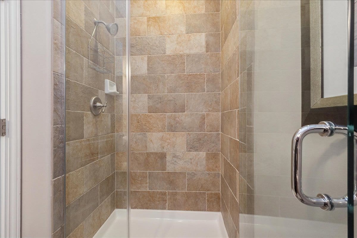 13600 ERIN Drive, Homer Glen, IL 60491