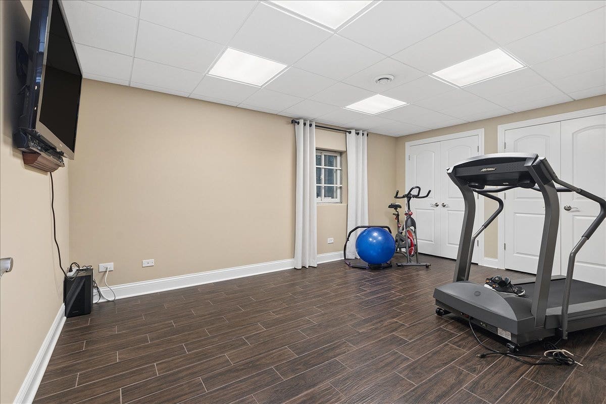 13600 ERIN Drive, Homer Glen, IL 60491