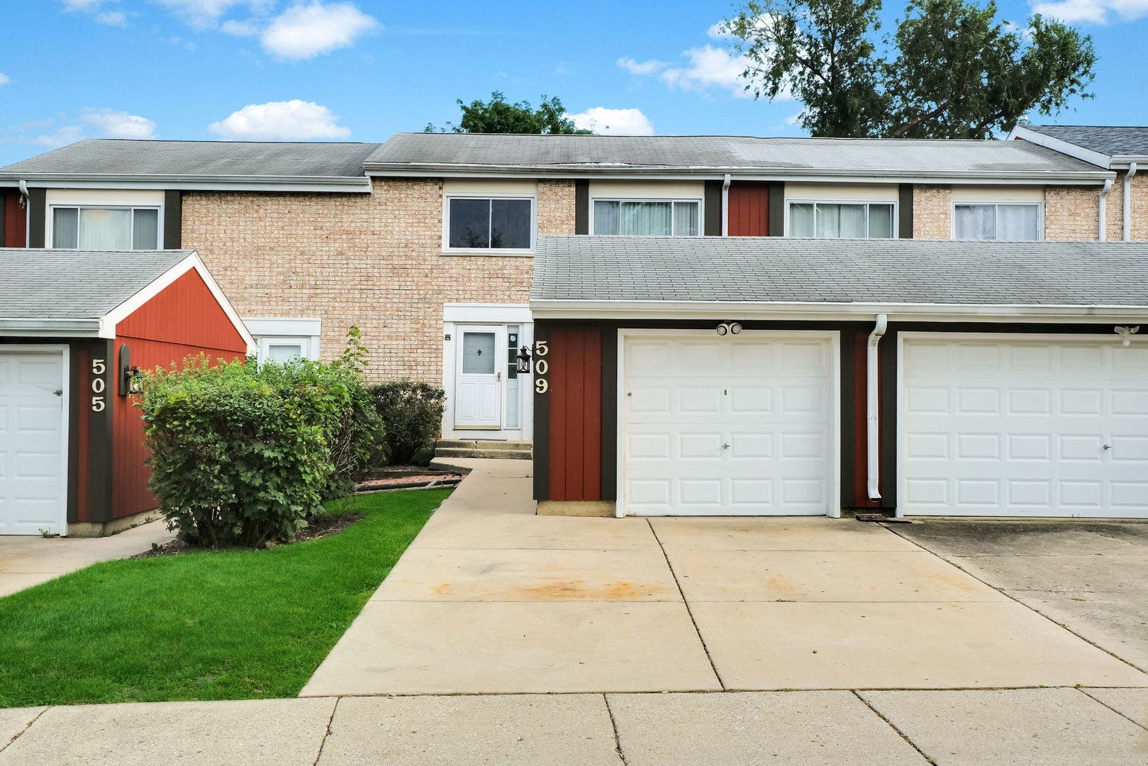 509 Sundance Drive, Bolingbrook, IL 60440 509 Sundance Drive, Bolingbrook, IL 60440
