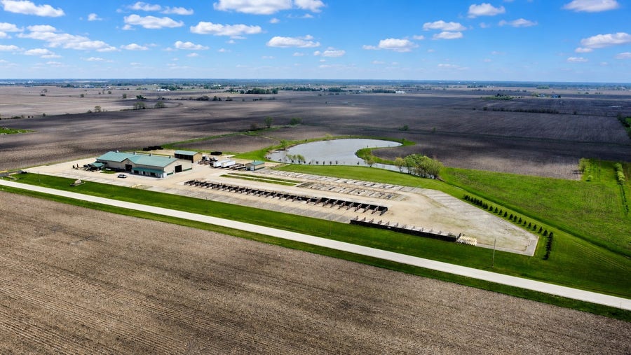 Property photo for 5681 White Willow Road, Minooka, IL