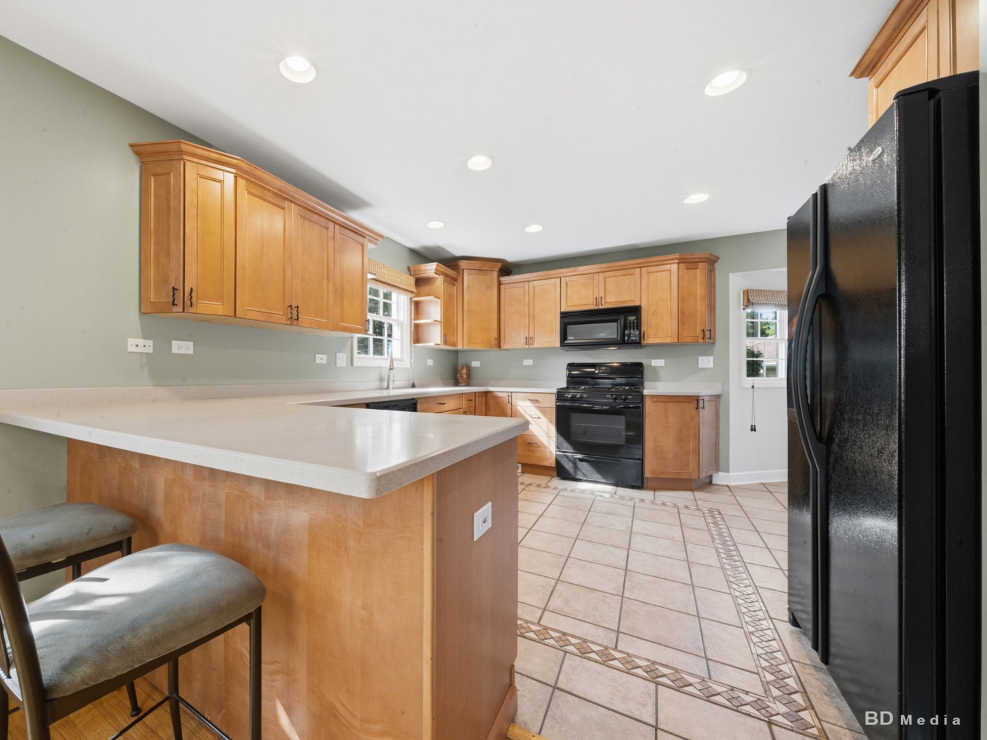 401 Division Street, St. Charles, IL 60174 401 Division Street, St. Charles, IL 60174