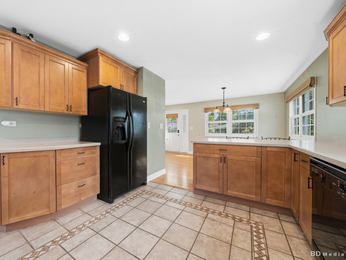401 Division Street, St. Charles, IL 60174 401 Division Street, St. Charles, IL 60174