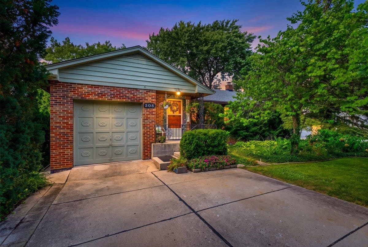 308 Sheldon Avenue, Downers Grove, IL 60515 308 Sheldon Avenue, Downers Grove, IL 60515