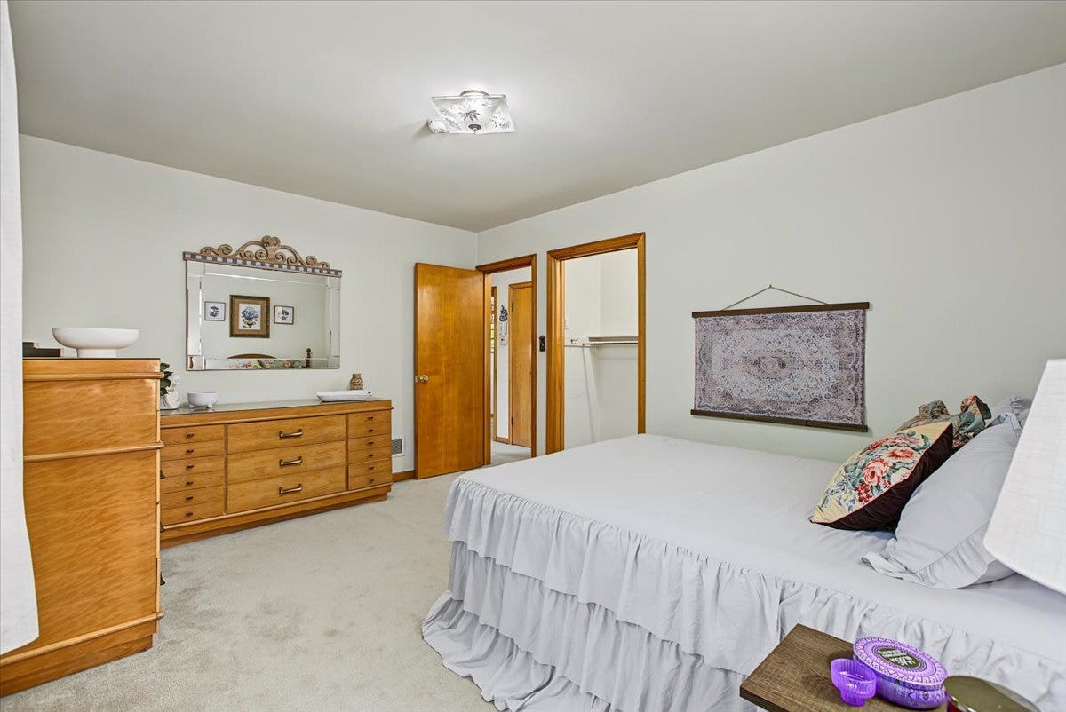 308 Sheldon Avenue, Downers Grove, IL 60515 308 Sheldon Avenue, Downers Grove, IL 60515