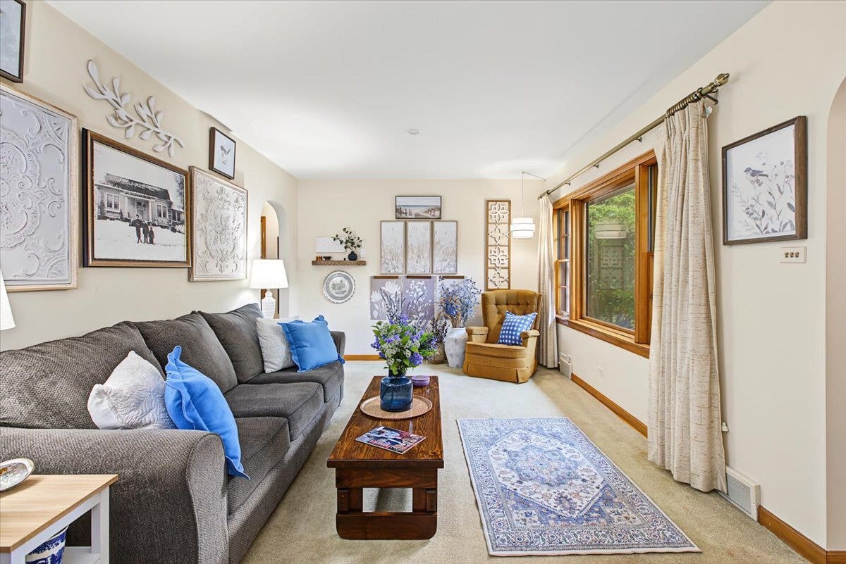 308 Sheldon Avenue, Downers Grove, IL 60515 308 Sheldon Avenue, Downers Grove, IL 60515