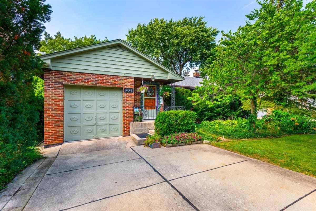 308 Sheldon Avenue, Downers Grove, IL 60515 308 Sheldon Avenue, Downers Grove, IL 60515