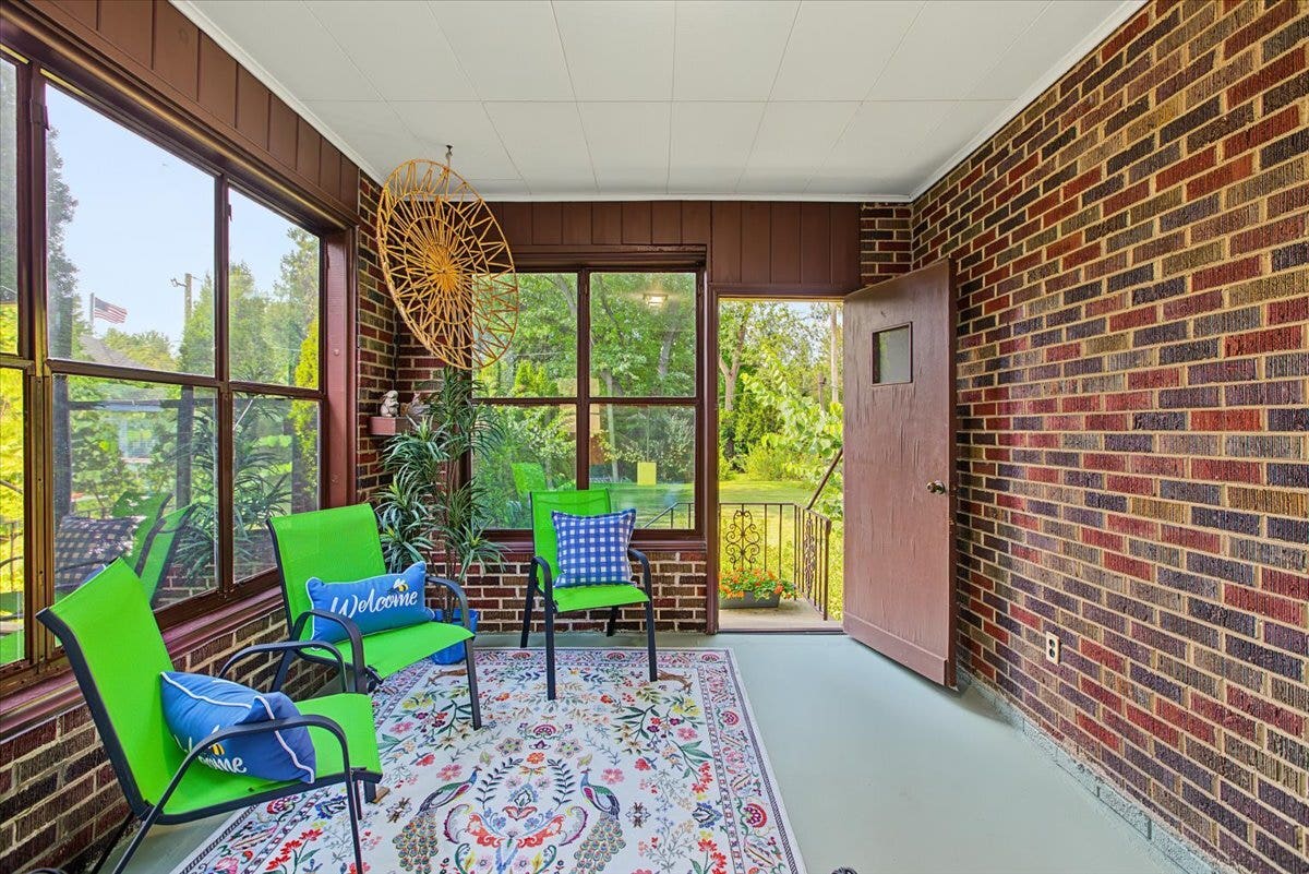 308 Sheldon Avenue, Downers Grove, IL 60515 308 Sheldon Avenue, Downers Grove, IL 60515