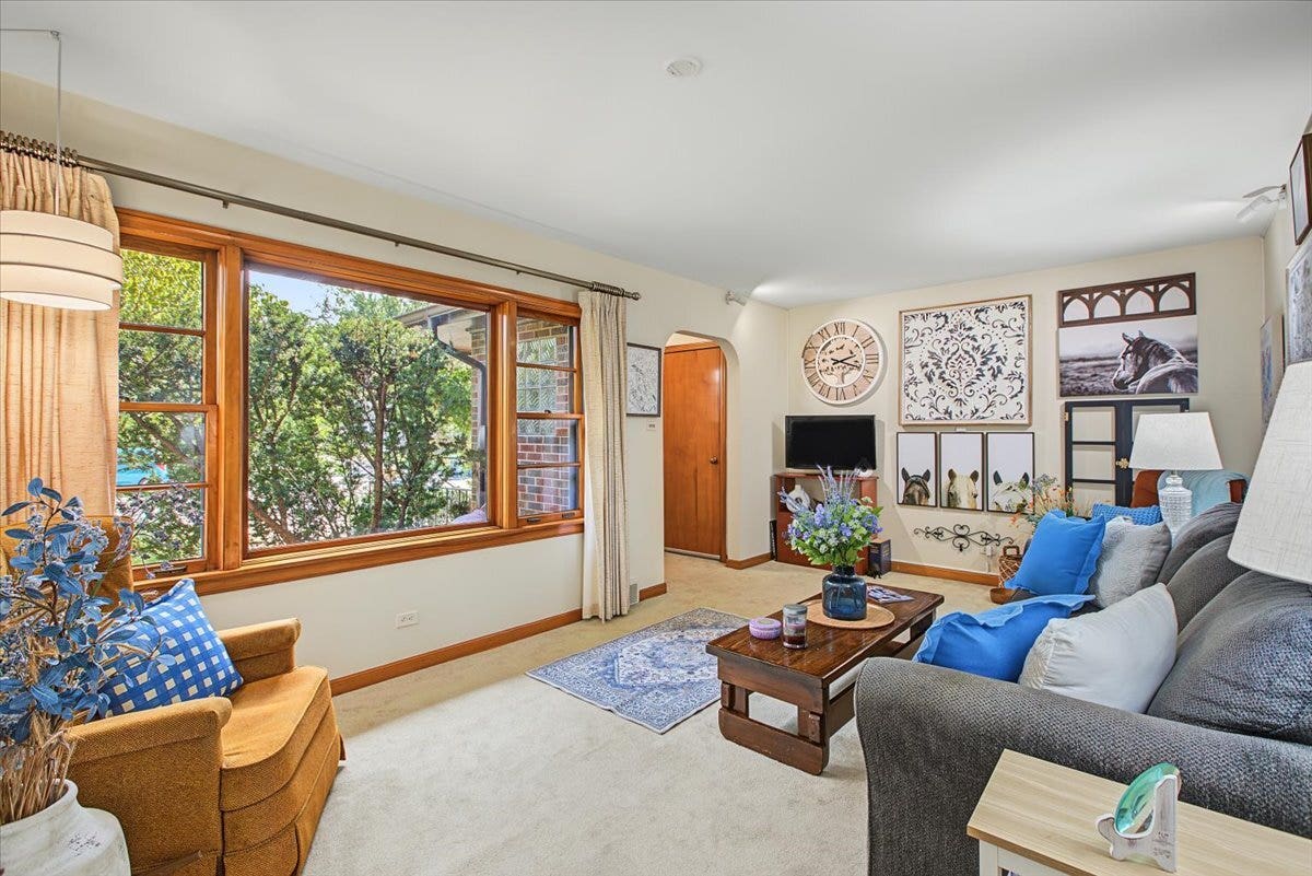 308 Sheldon Avenue, Downers Grove, IL 60515 308 Sheldon Avenue, Downers Grove, IL 60515