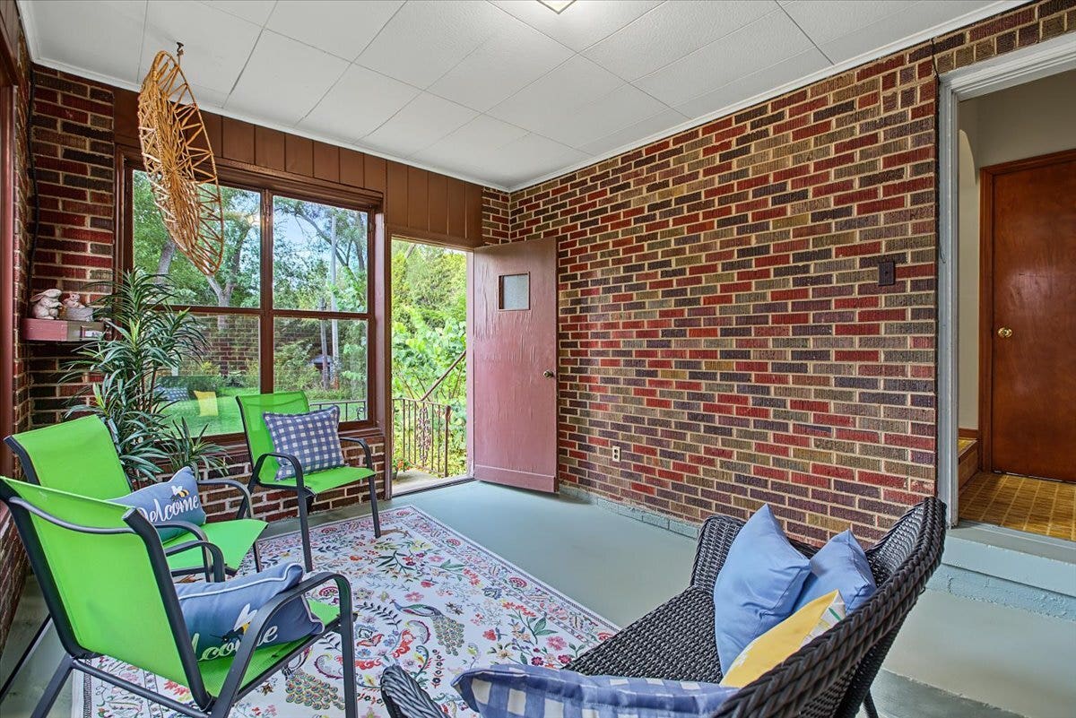 308 Sheldon Avenue, Downers Grove, IL 60515 308 Sheldon Avenue, Downers Grove, IL 60515