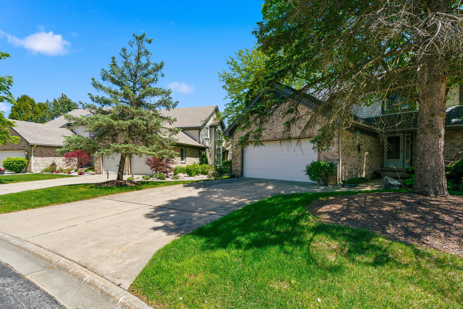 14337 S Provencal Drive, Homer Glen, IL 60491