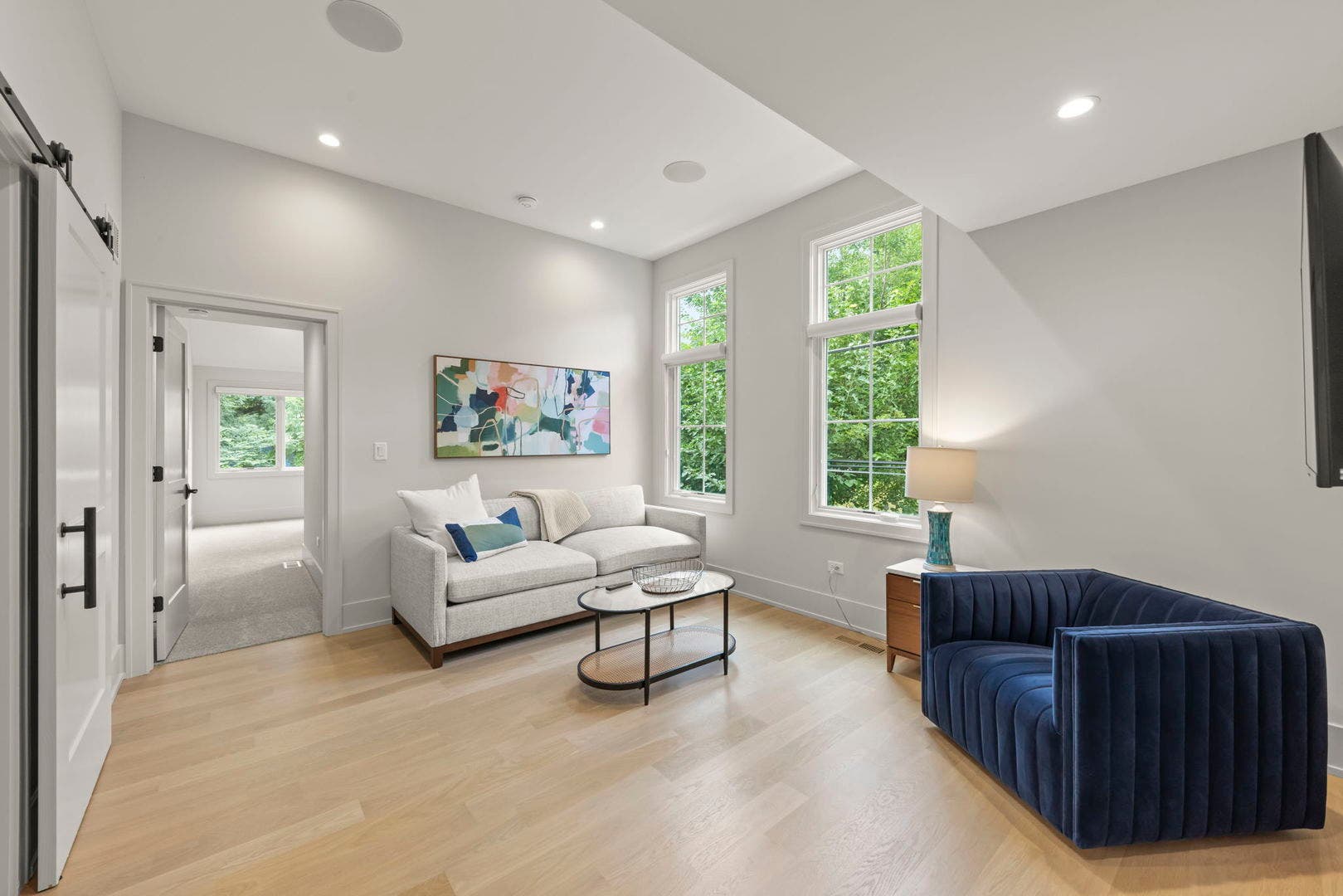 820 E Franklin Avenue, Naperville, IL 60540