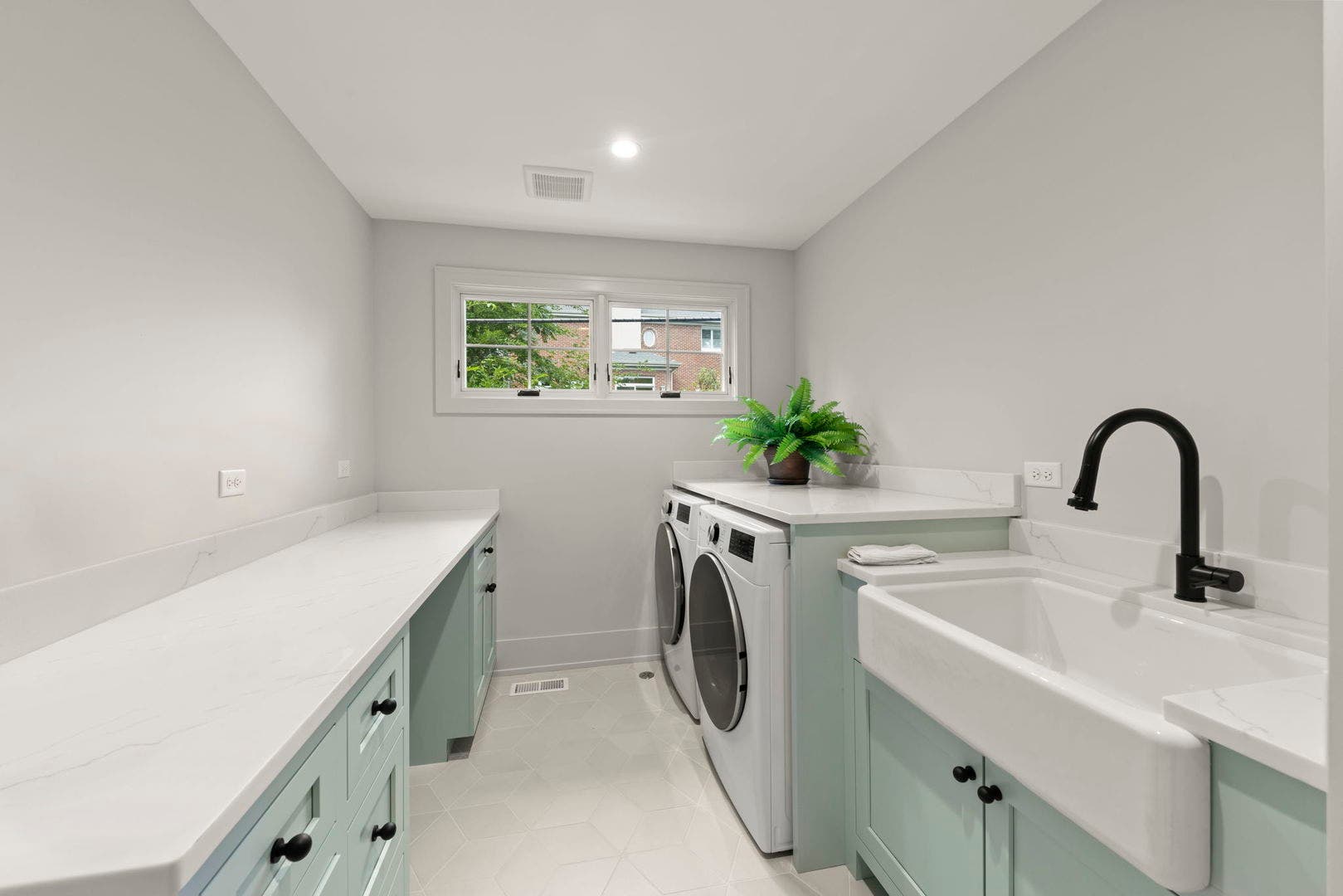 Uptairs Laundry (1 of 2  Laundry Rooms)