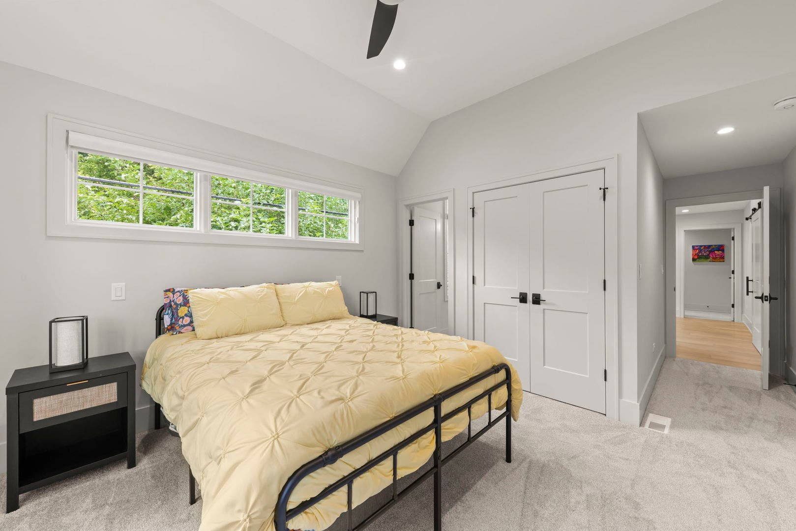 820 E Franklin Avenue, Naperville, IL 60540