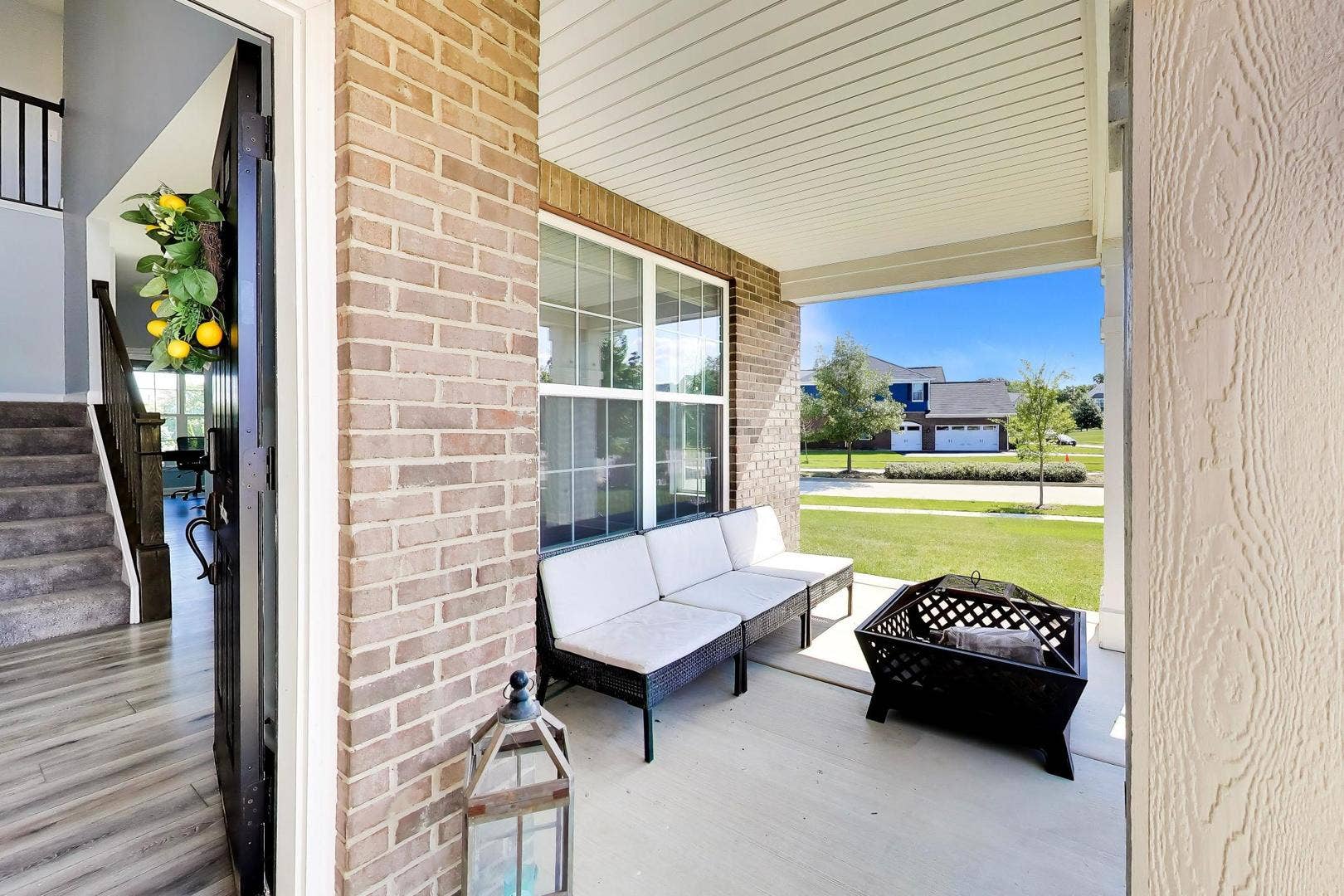 13700 Buchanan Drive, Lemont, IL 60439 13700 Buchanan Drive, Lemont, IL 60439