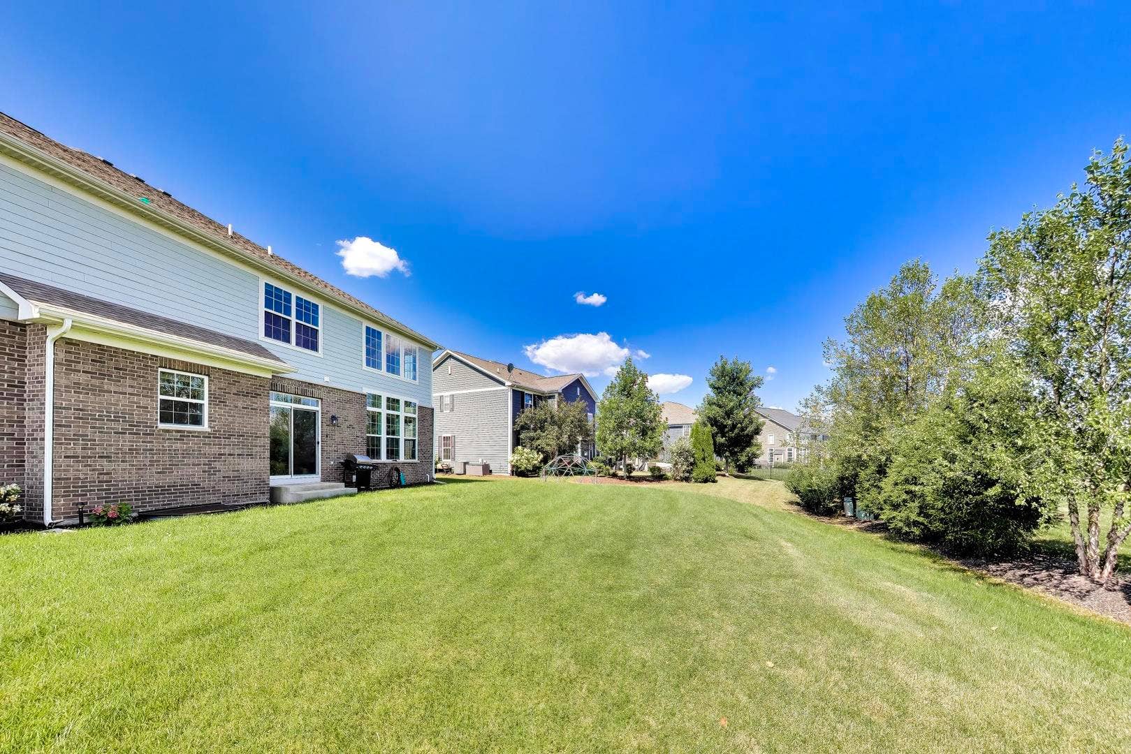 13700 Buchanan Drive, Lemont, IL 60439 13700 Buchanan Drive, Lemont, IL 60439