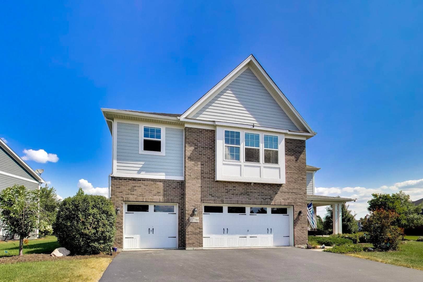 13700 Buchanan Drive, Lemont, IL 60439 13700 Buchanan Drive, Lemont, IL 60439