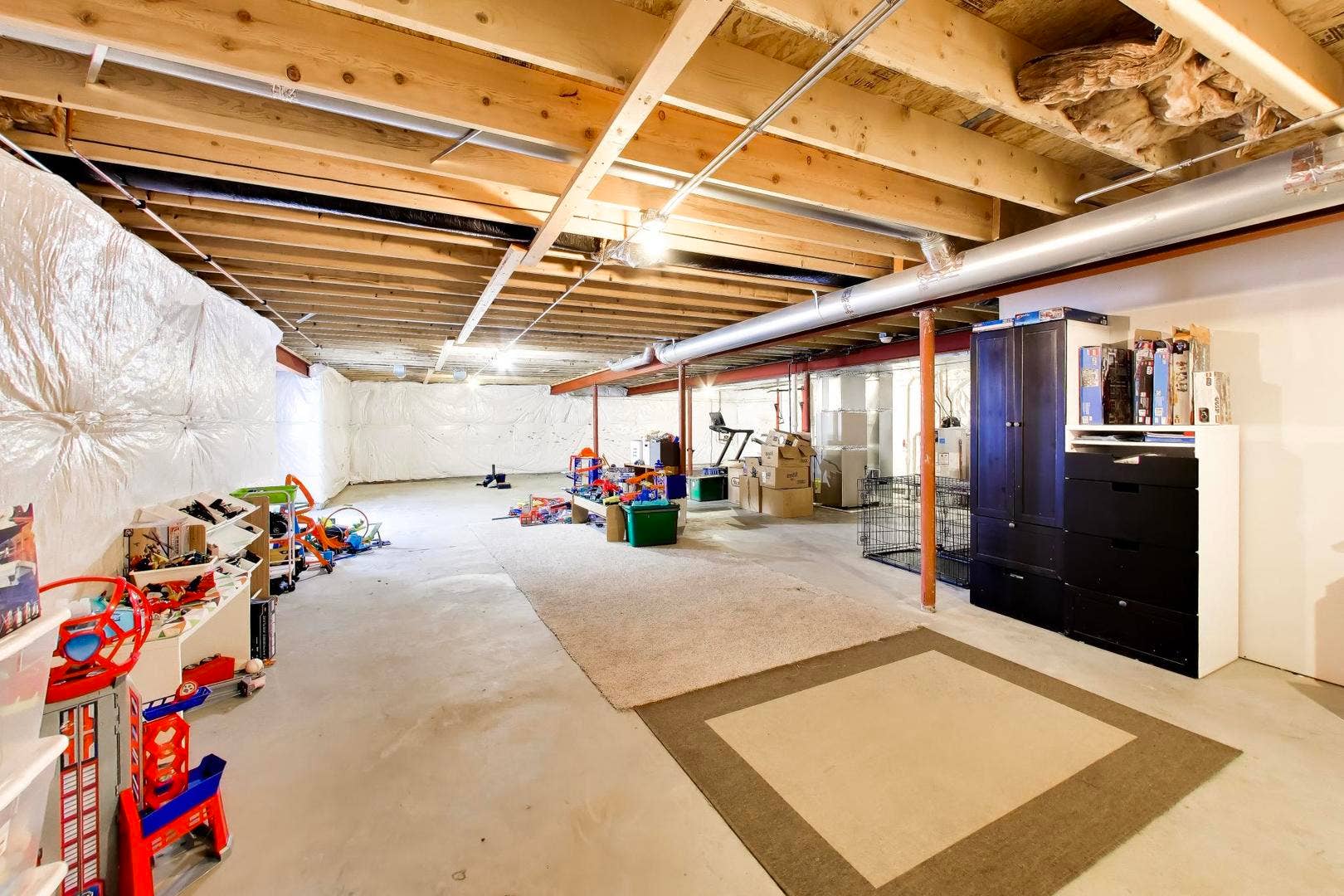 13700 Buchanan Drive, Lemont, IL 60439 13700 Buchanan Drive, Lemont, IL 60439