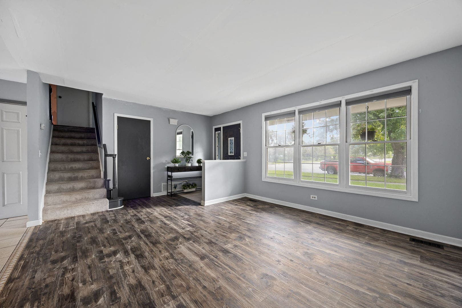 229 N Schmidt Road, Bolingbrook, IL 60440 229 N Schmidt Road, Bolingbrook, IL 60440