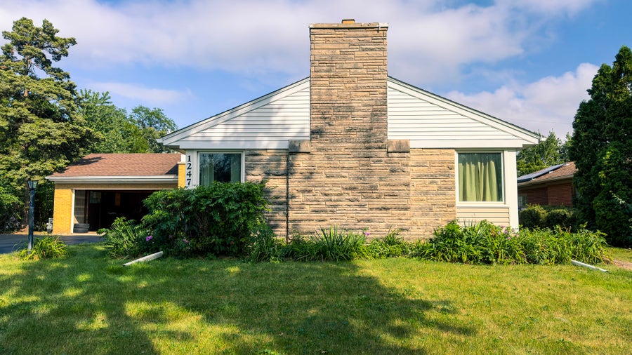 Property photo for 1247 Oakmont Avenue, Flossmoor, IL