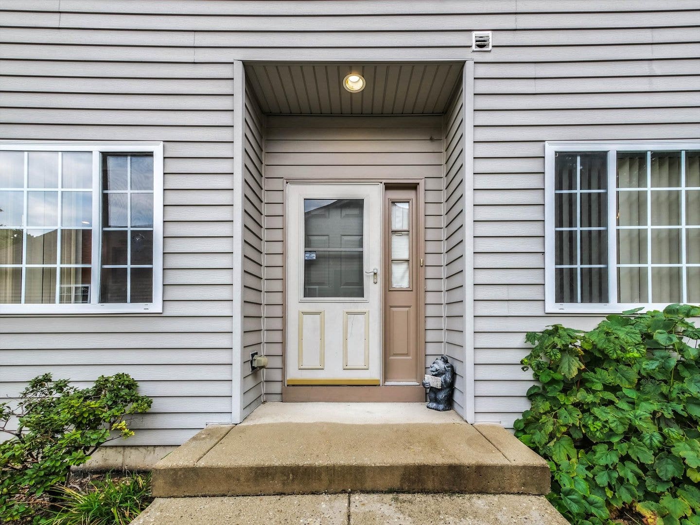 1321 Dancing Bear Lane, Elgin, IL 60120 1321 Dancing Bear Lane, Elgin, IL 60120