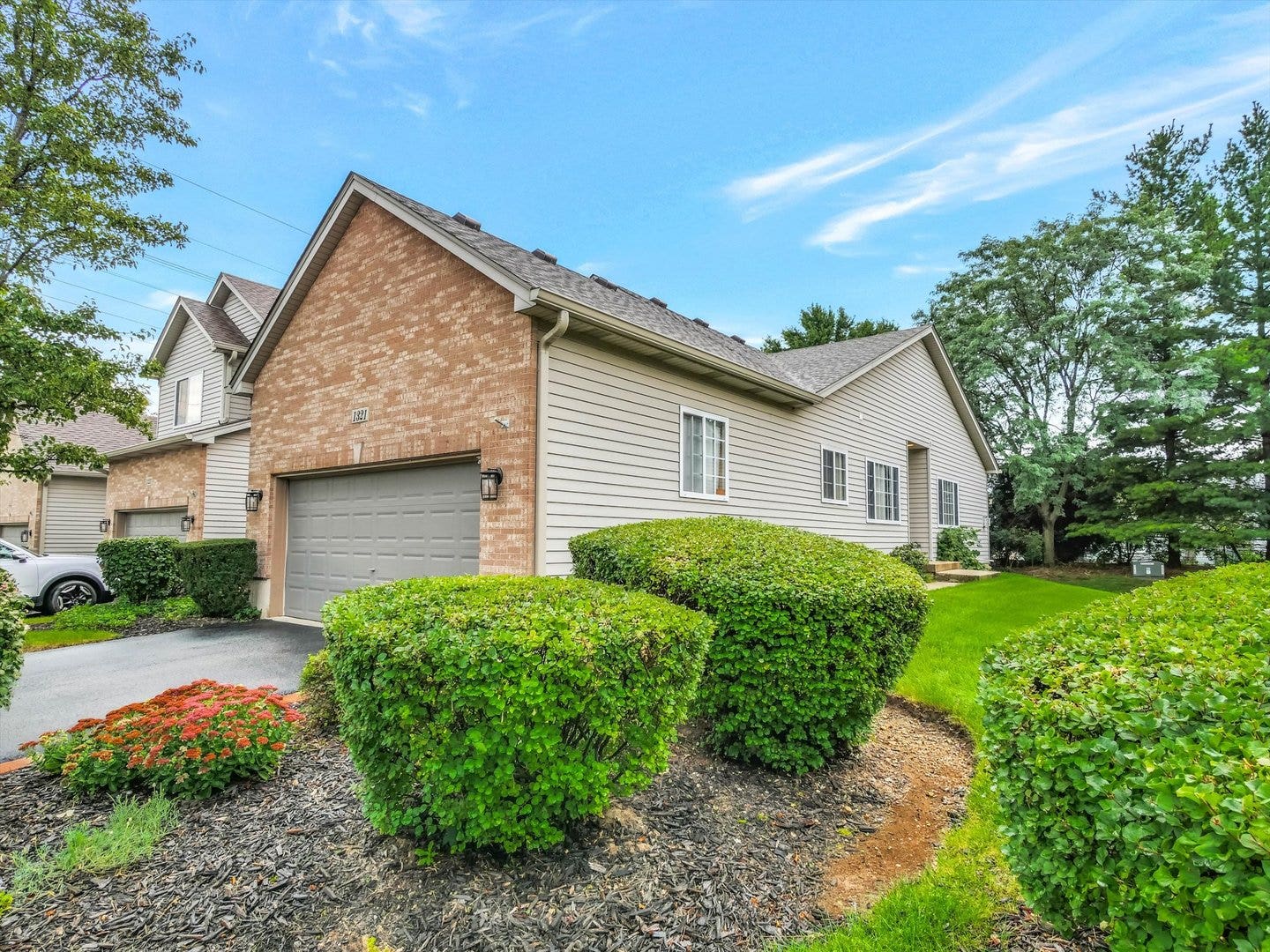 1321 Dancing Bear Lane, Elgin, IL 60120 1321 Dancing Bear Lane, Elgin, IL 60120