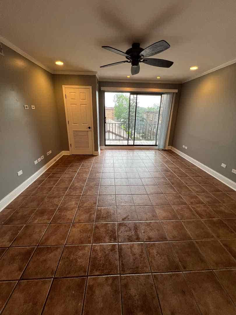 7171 175th Street, #3D, Tinley Park, IL 60477