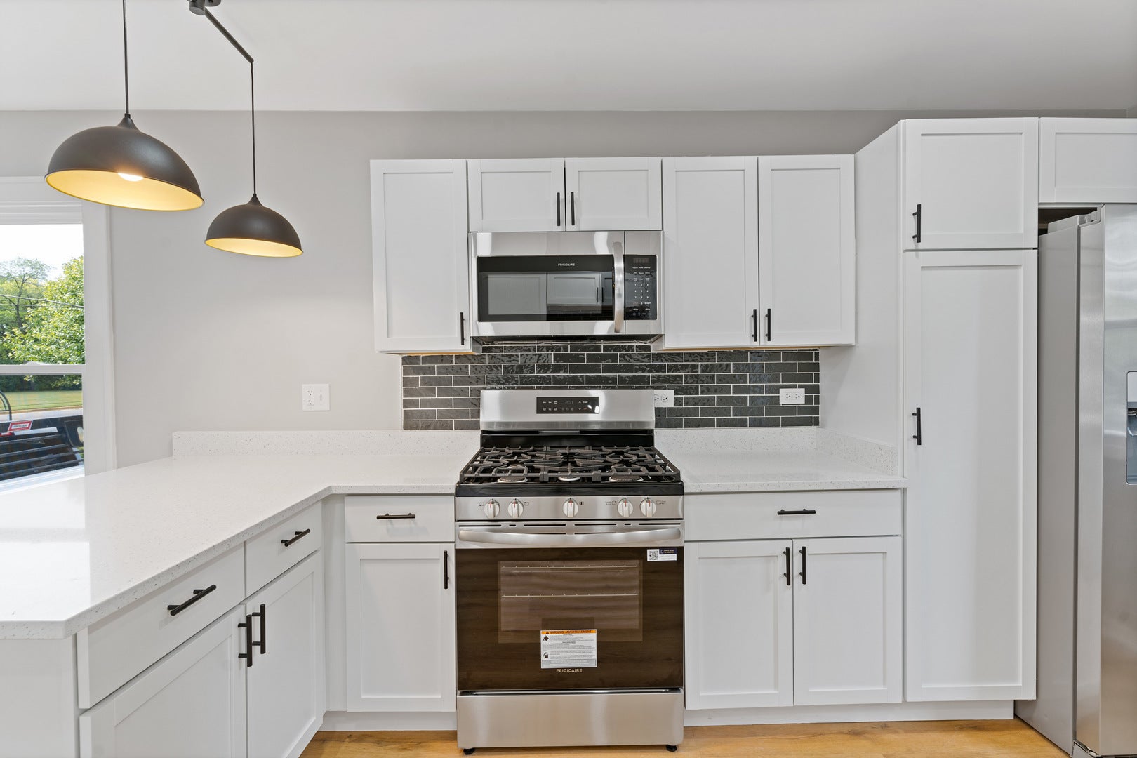 1021 Oliver Avenue, Aurora, IL 60506
