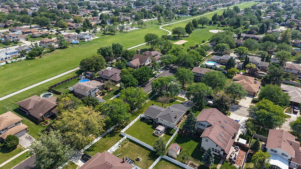 8238 164th Street, Tinley Park, IL 60477