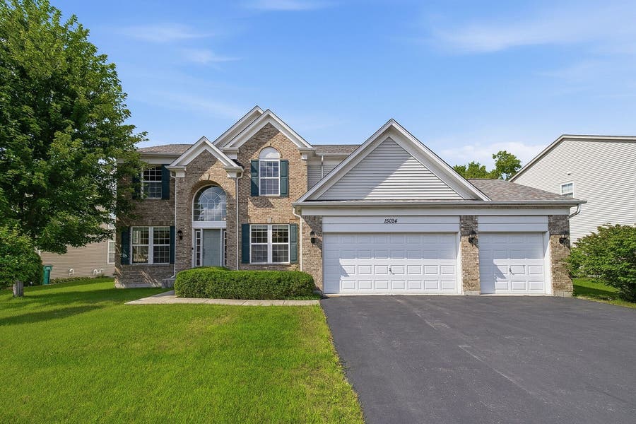 Property photo for 15024 W Austin Drive, Lockport, IL