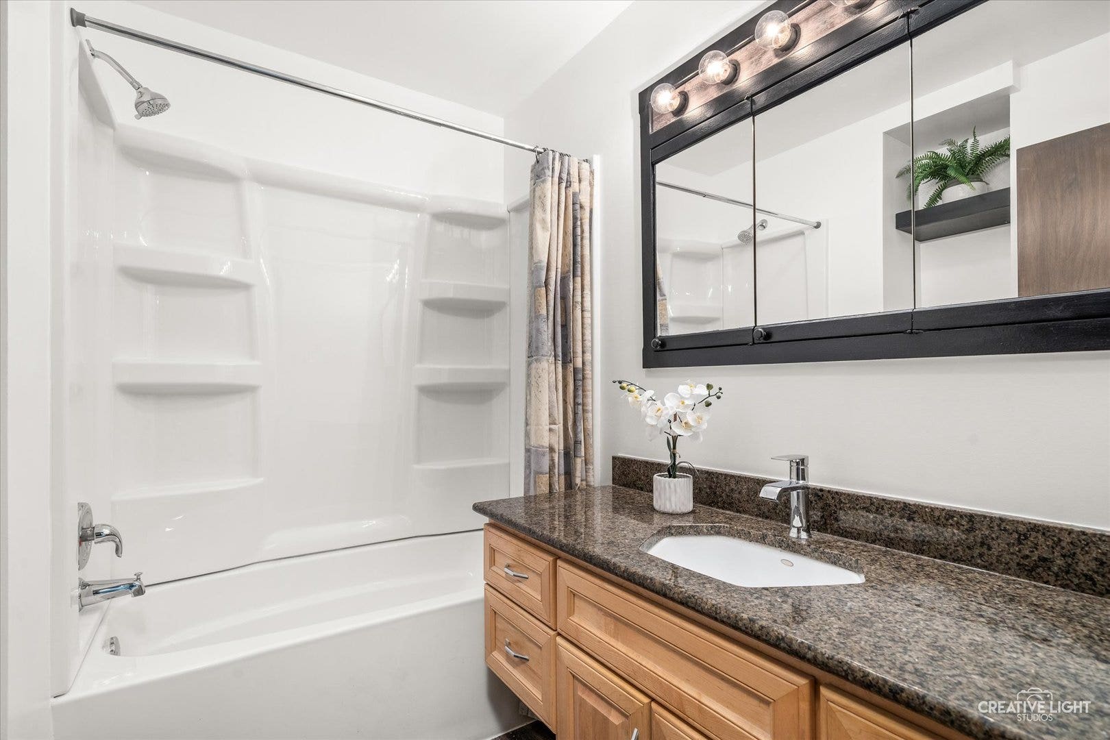 1638 VIRGINIA Street, Downers Grove, IL 60515 1638 VIRGINIA Street, Downers Grove, IL 60515