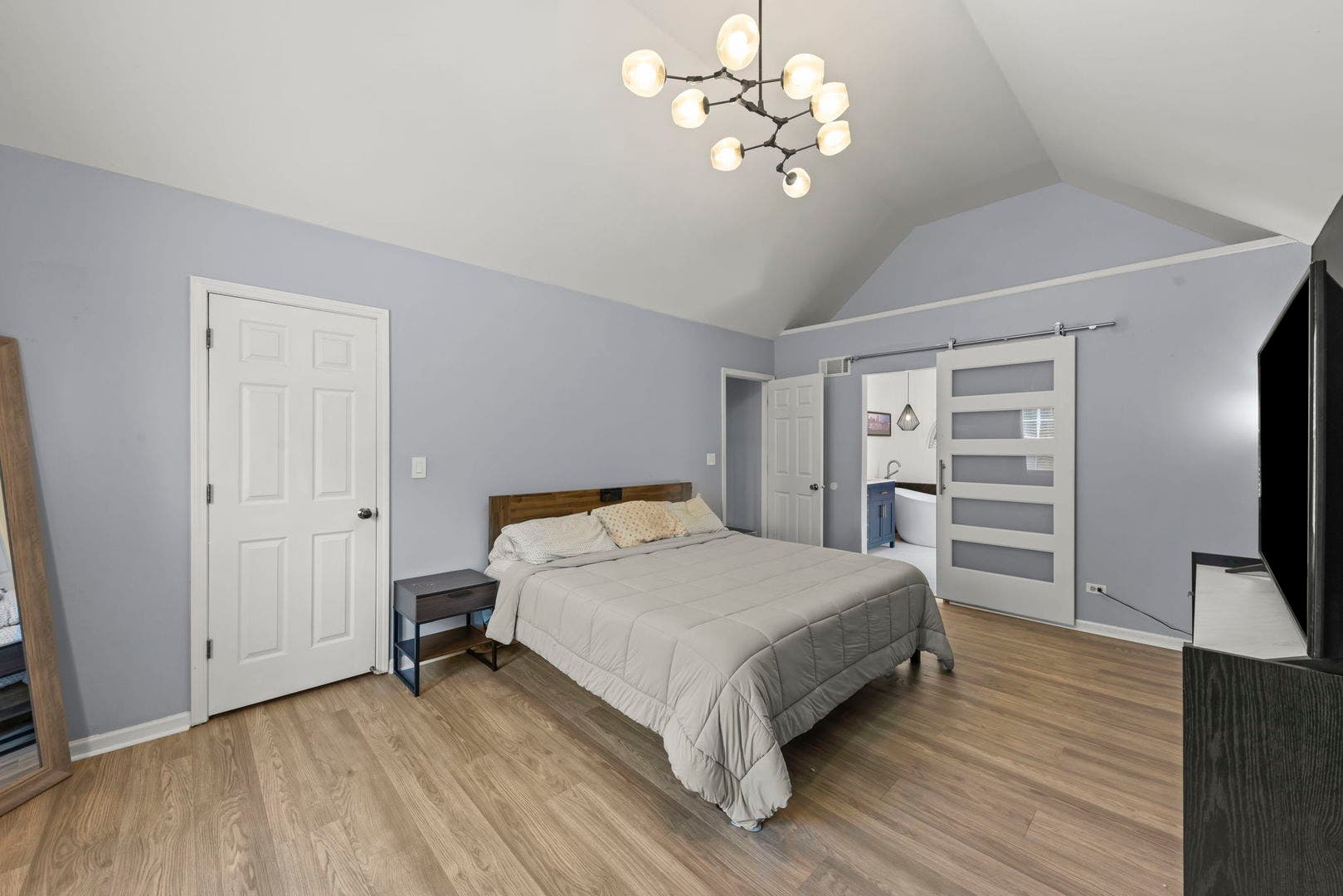 24 Westmoor Court, Aurora, IL 60502 24 Westmoor Court, Aurora, IL 60502