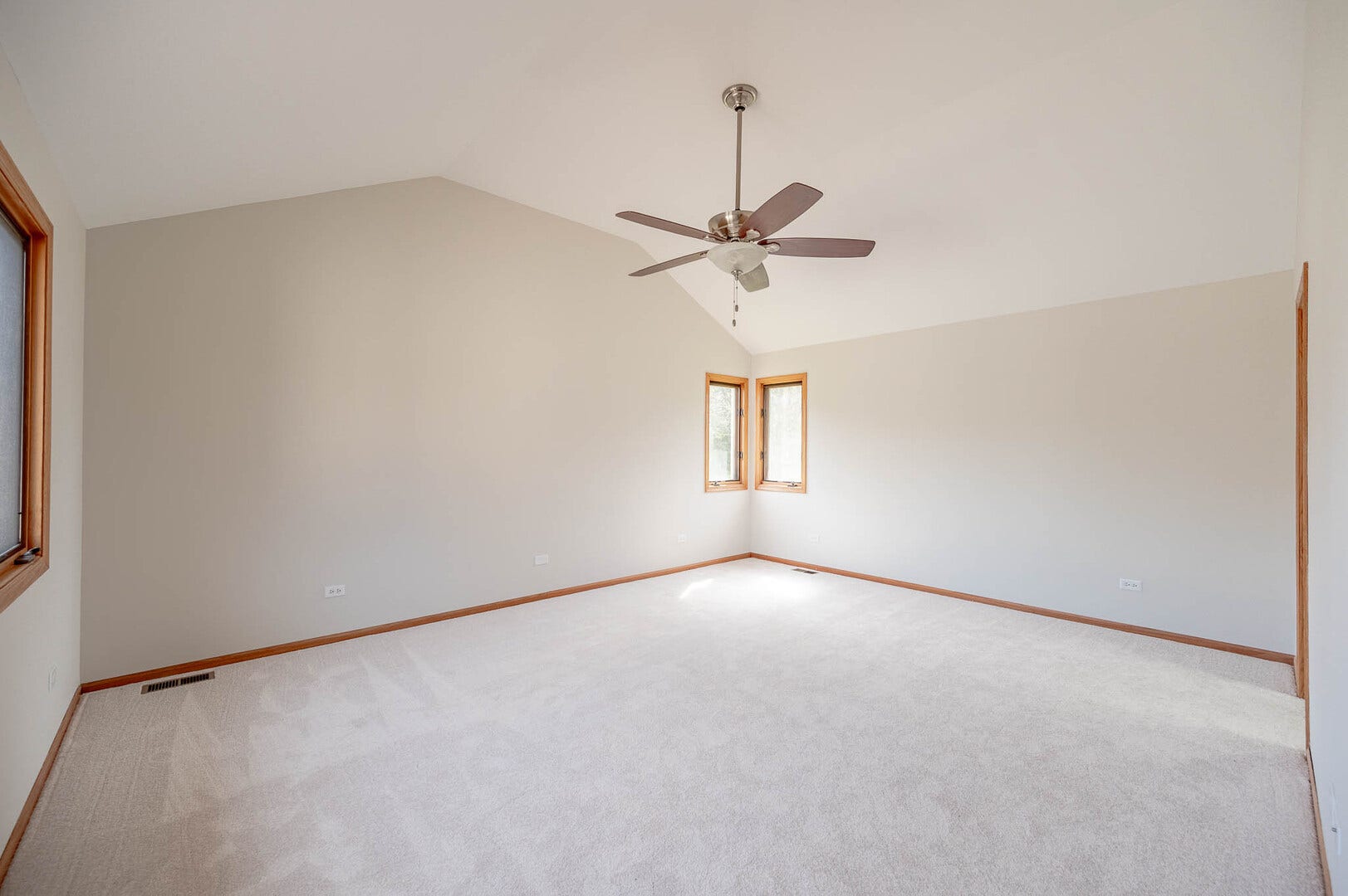 17411 Carlyle Court, Tinley Park, IL 60487 17411 Carlyle Court, Tinley Park, IL 60487