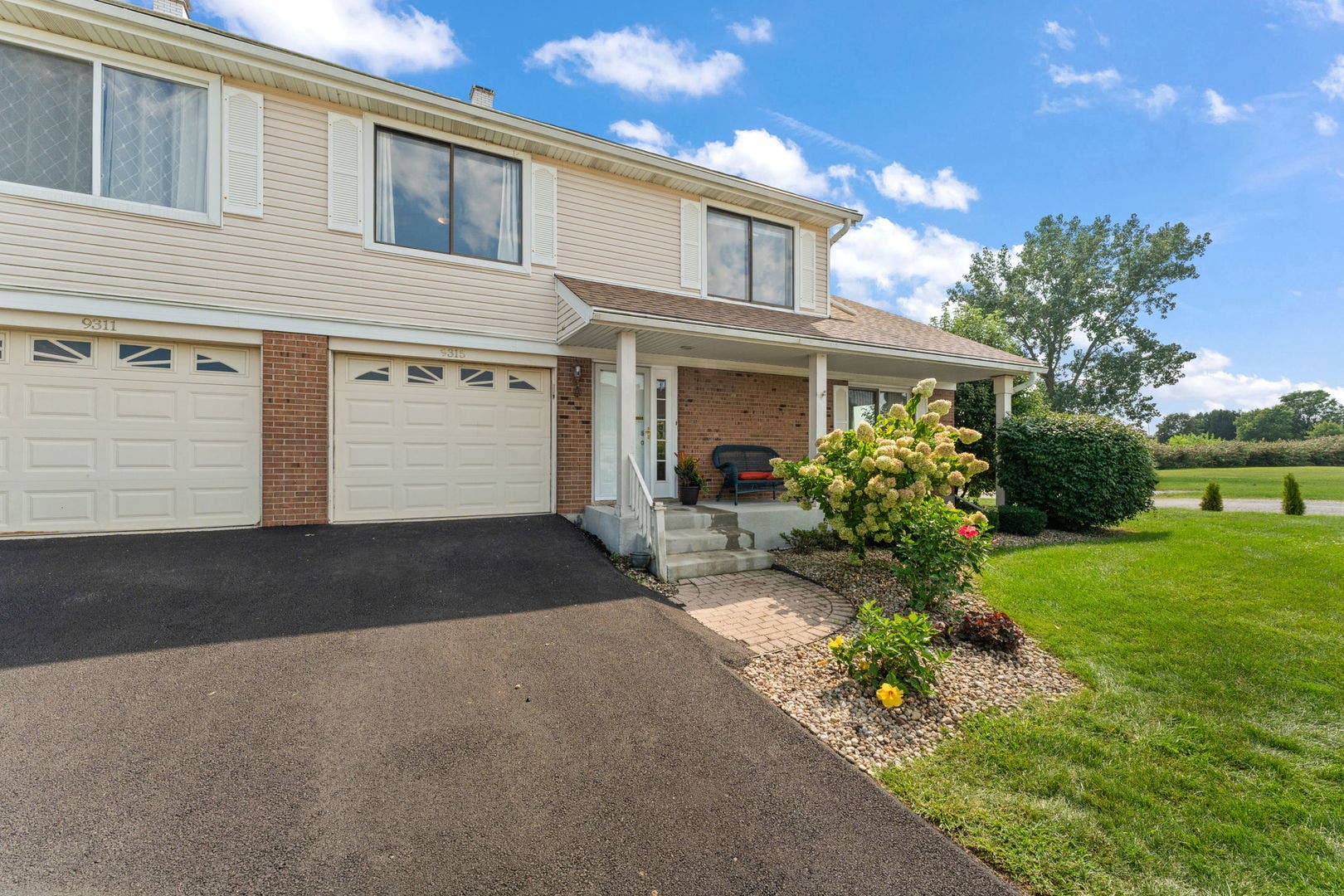 9315 W 142nd Street, #102, Orland Park, IL 60462 9315 W 142nd Street, #102, Orland Park, IL 60462