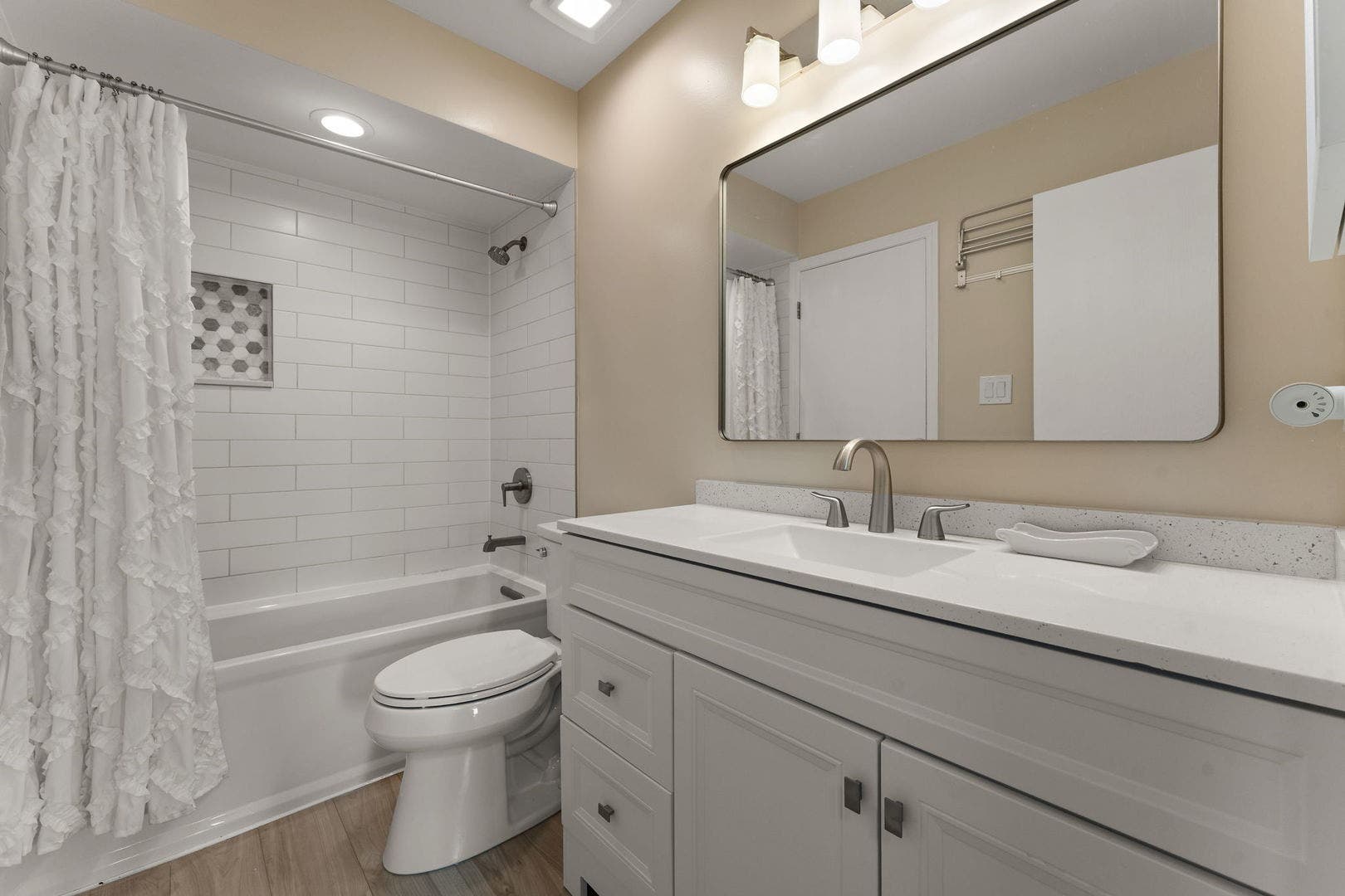 9315 W 142nd Street, #102, Orland Park, IL 60462 9315 W 142nd Street, #102, Orland Park, IL 60462