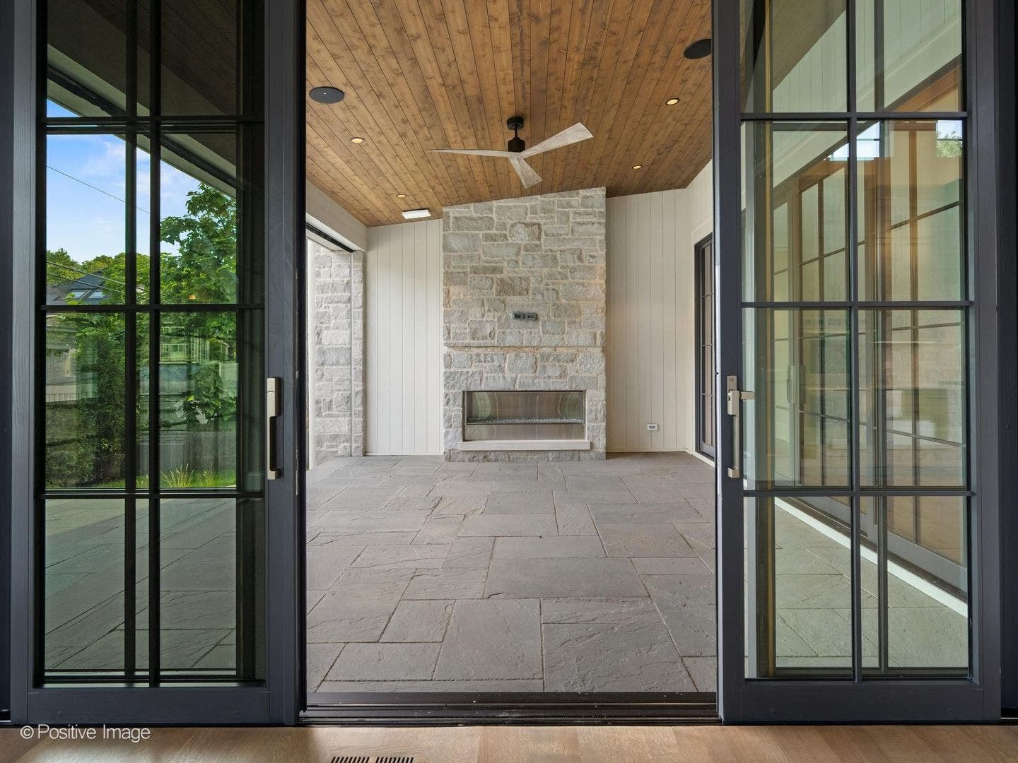 333 W Benton Avenue, Naperville, IL 60540