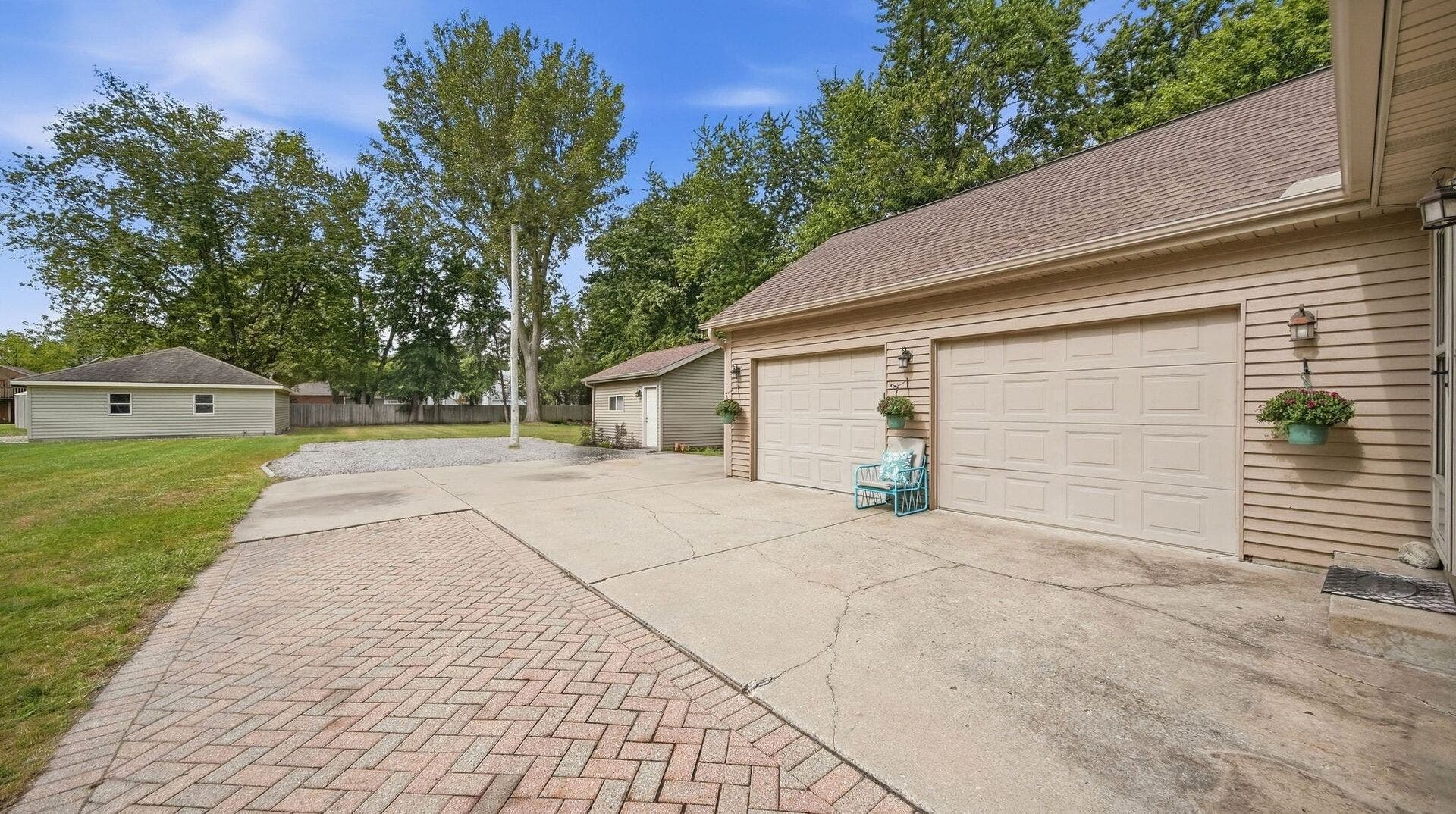 361 Oak Street, Braidwood, IL 60408 361 Oak Street, Braidwood, IL 60408