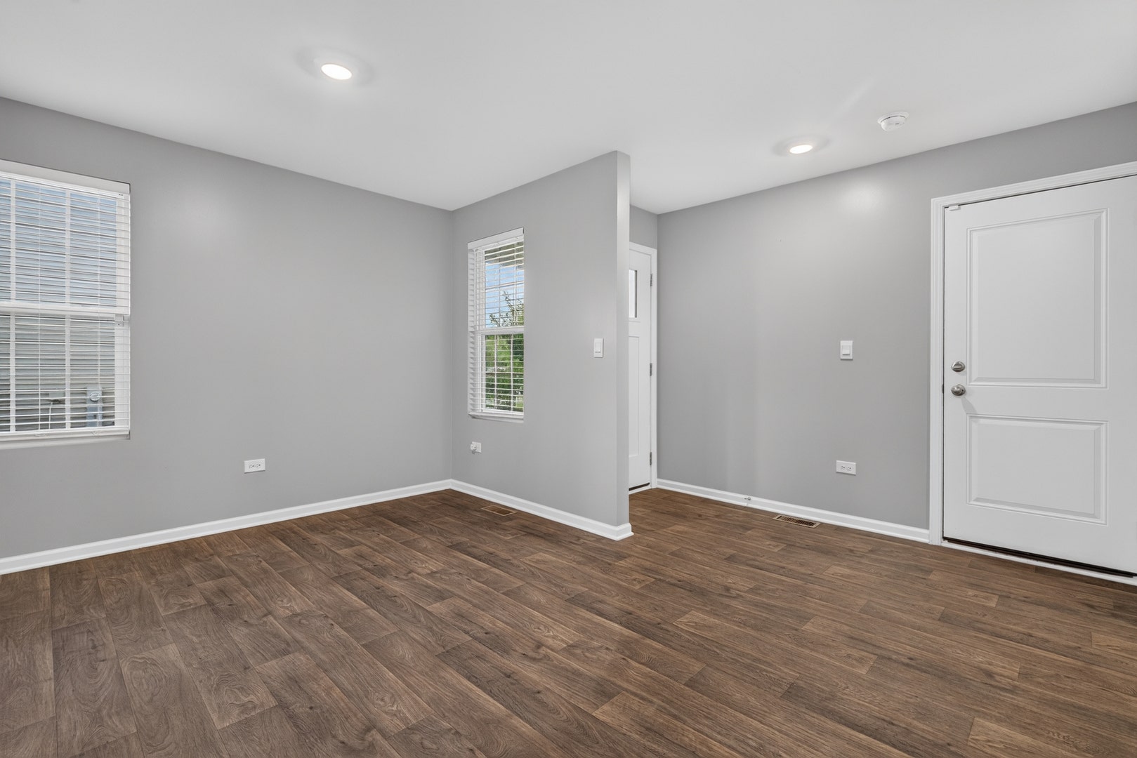 1307 Fawnlily Circle, Joliet, IL 60431 1307 Fawnlily Circle, Joliet, IL 60431