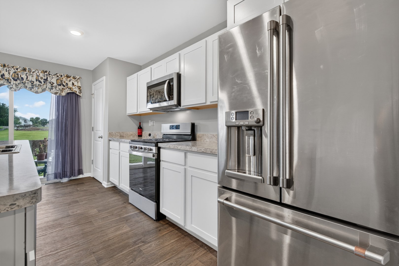 1307 Fawnlily Circle, Joliet, IL 60431 1307 Fawnlily Circle, Joliet, IL 60431